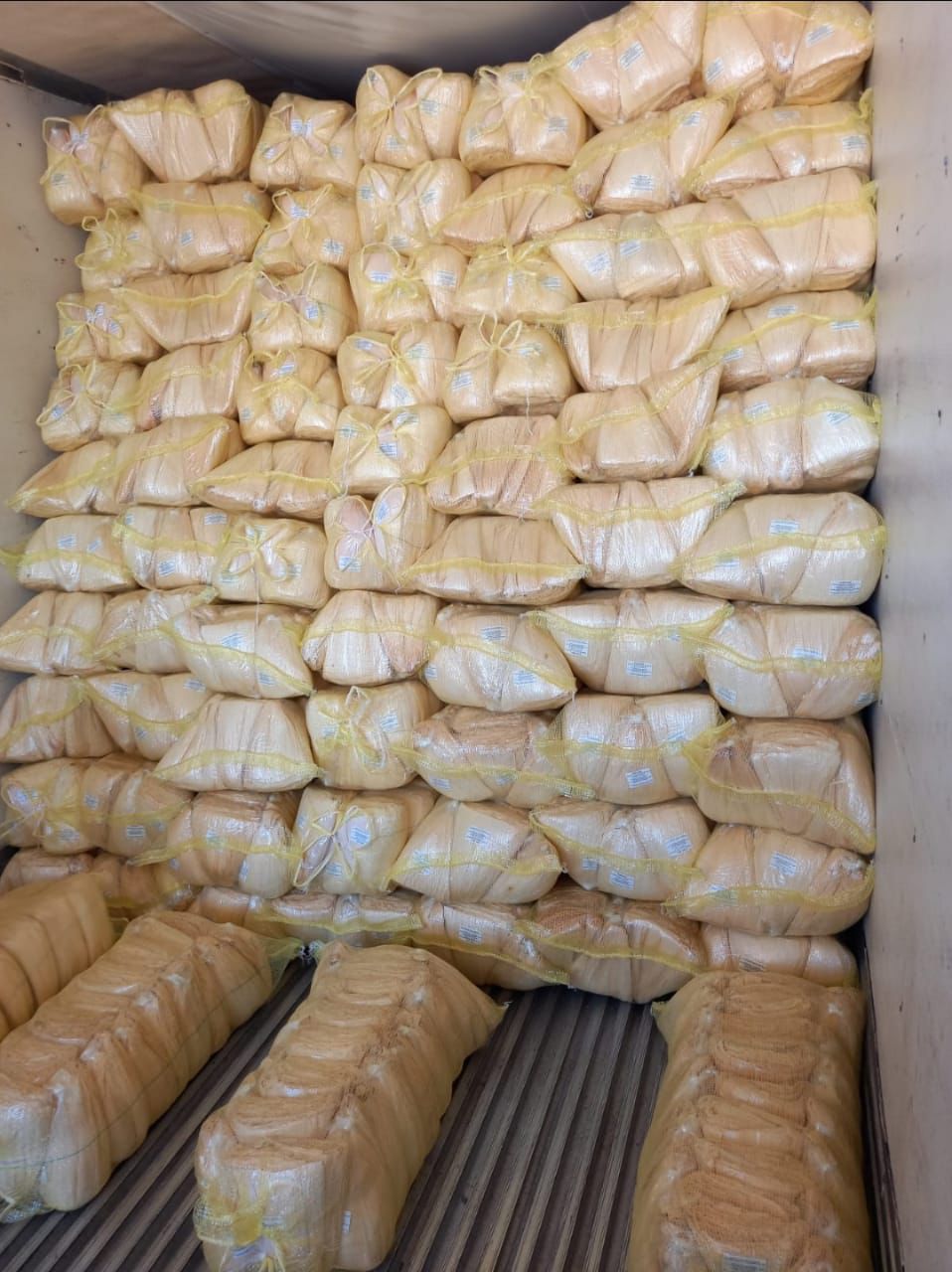 Corn Husk for Tamales - Essential
